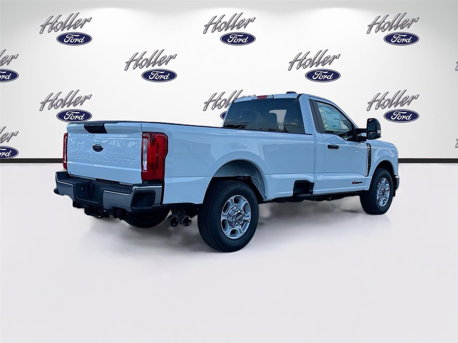 2026 Ford Super Duty F-350 SRW XLT