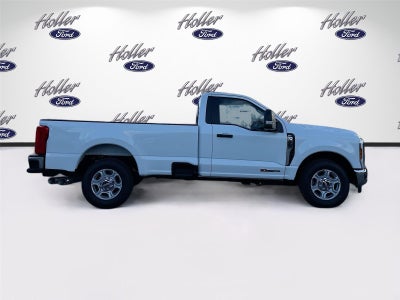 2026 Ford Super Duty F-350 SRW XLT
