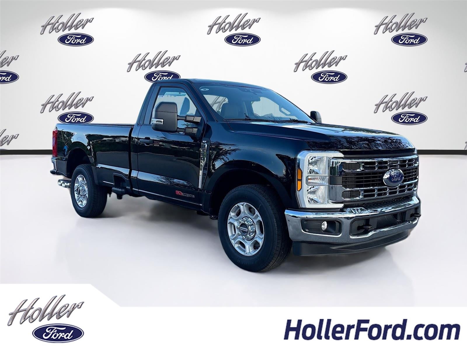 2026 Ford Super Duty F-350 SRW XLT
