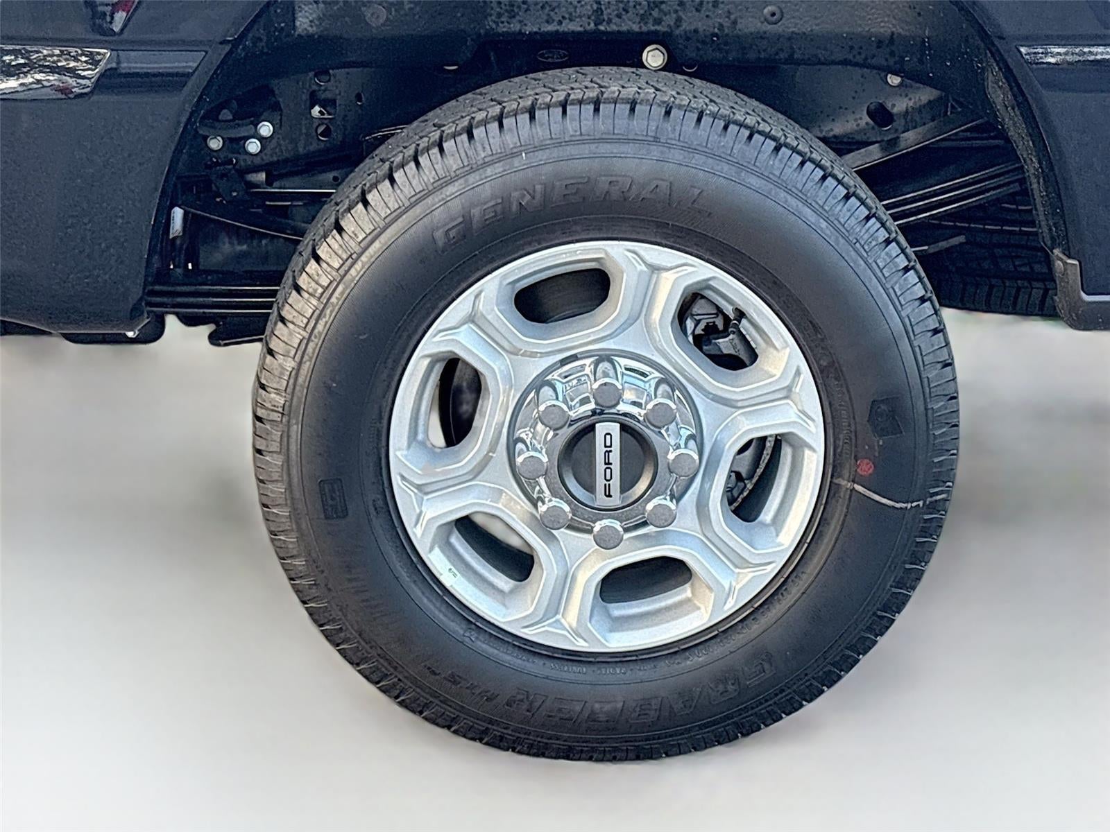 2026 Ford Super Duty F-350 SRW XLT