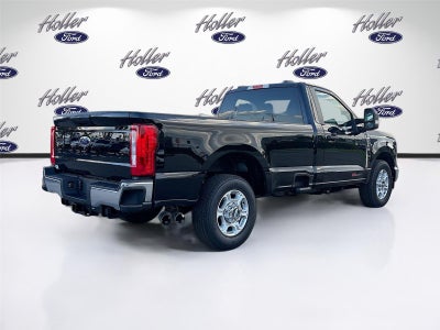 2026 Ford Super Duty F-350 SRW XLT