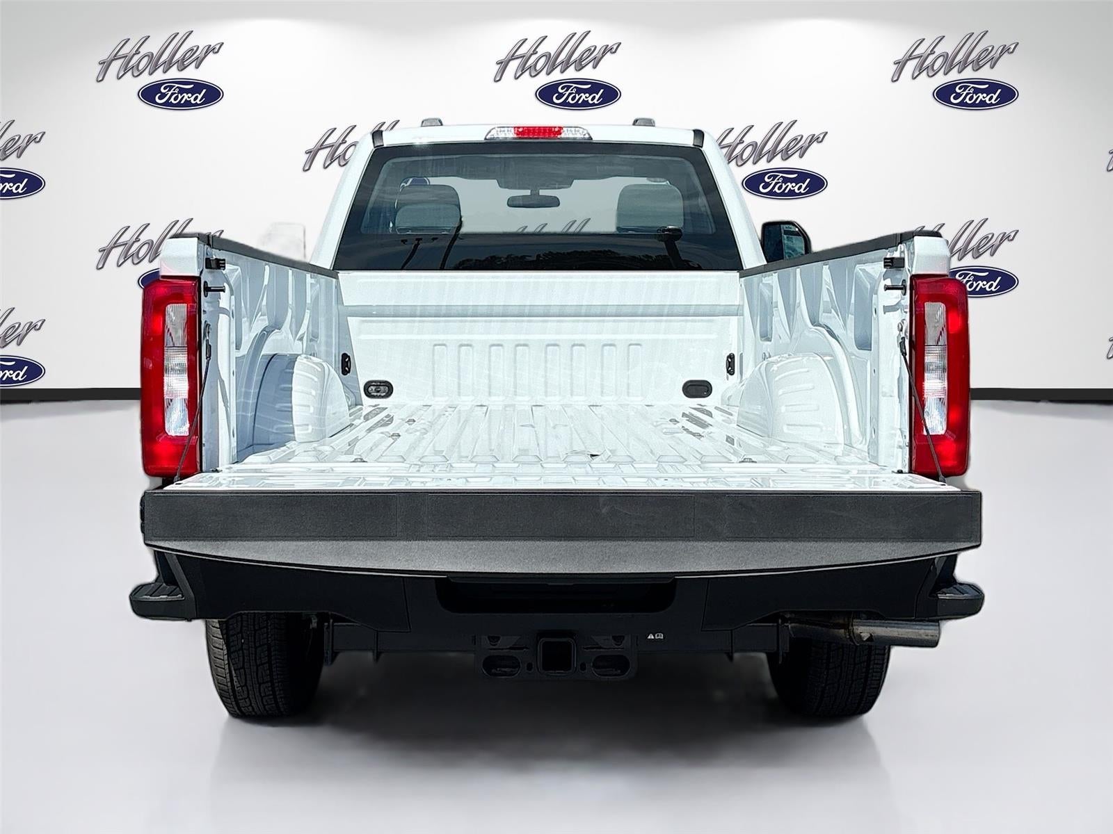 2025 Ford Super Duty F-350 SRW XL