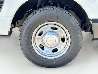 2025 Ford Super Duty F-350 SRW XL