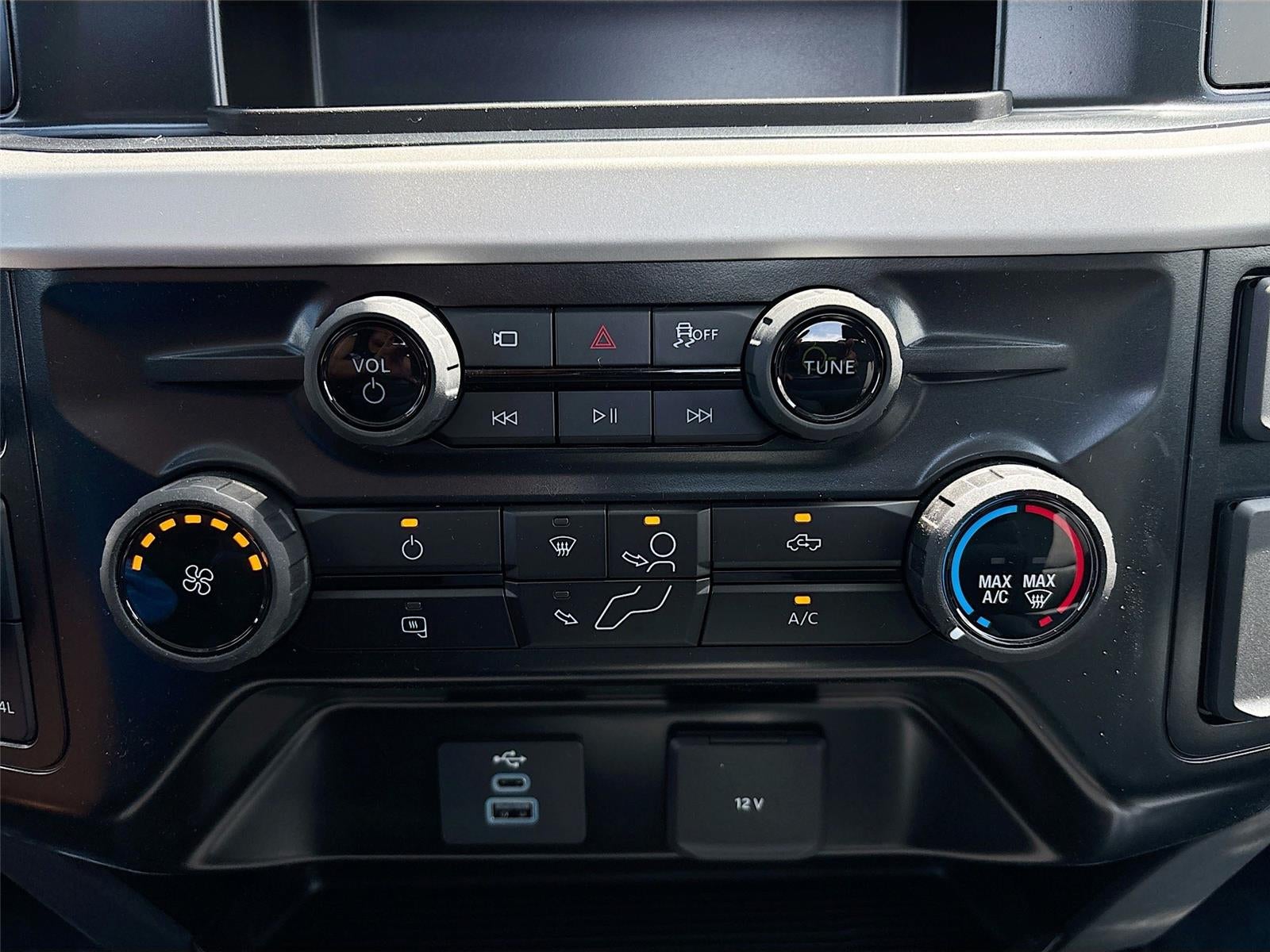 2025 Ford Super Duty F-350 SRW XL