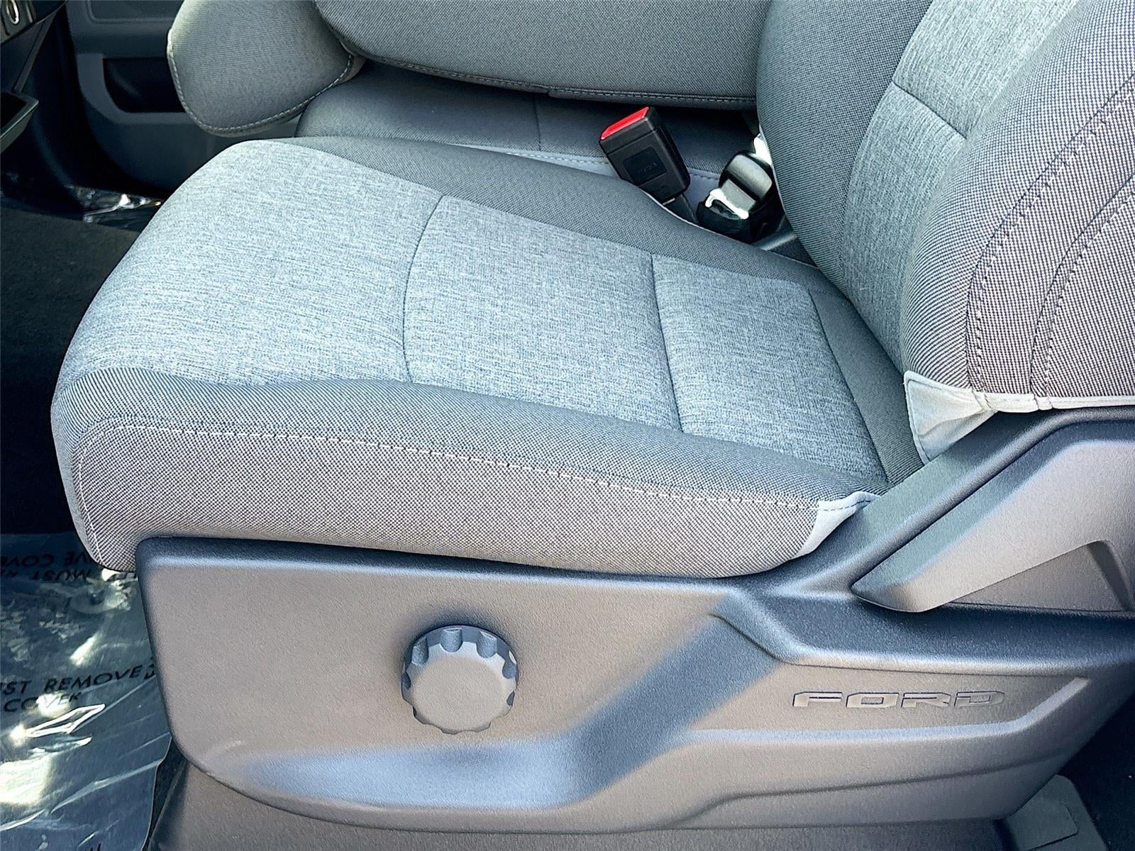 2025 Ford Super Duty F-350 SRW XL