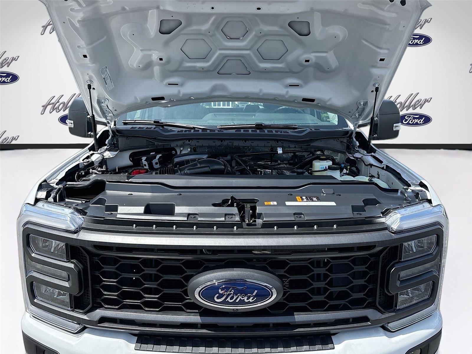 2025 Ford Super Duty F-350 SRW XL