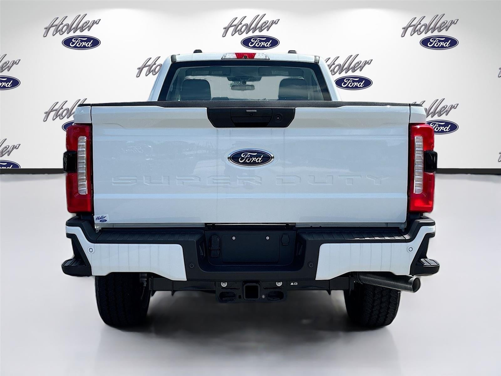 2025 Ford Super Duty F-350 SRW XL