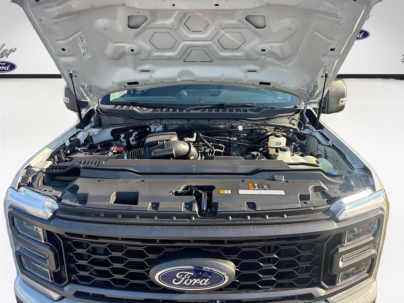 2026 Ford Super Duty F-350 SRW XL