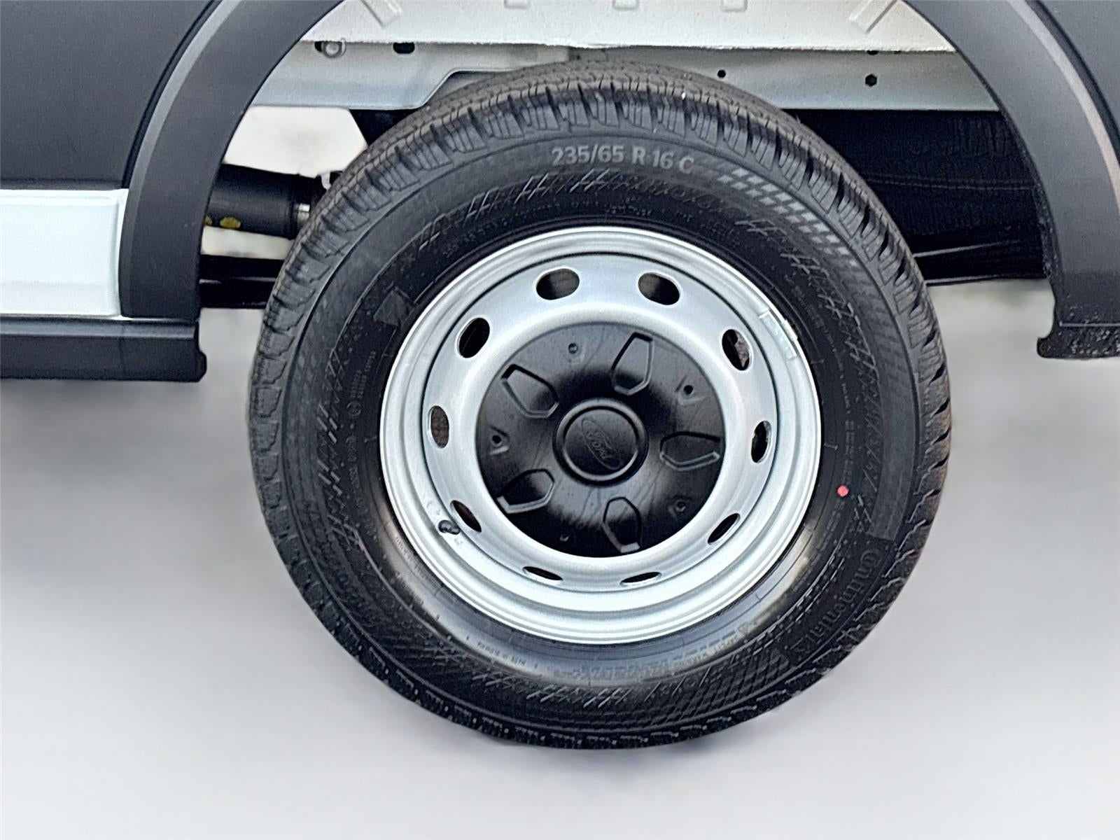 2026 Ford Transit Cargo Van T-150 130" Low Rf 8800 GVWR RWD