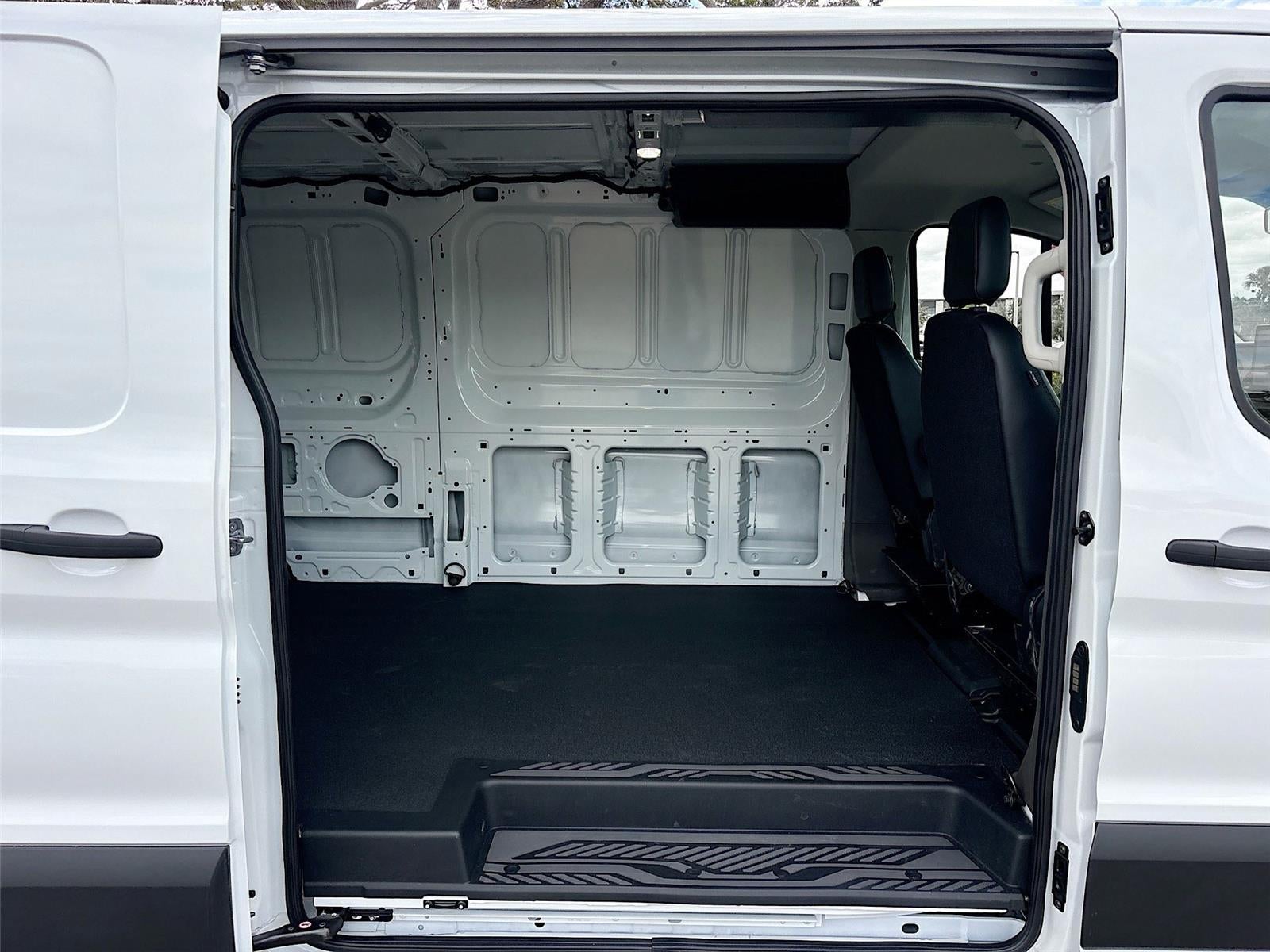 2026 Ford Transit Cargo Van T-150 130" Low Rf 8800 GVWR RWD