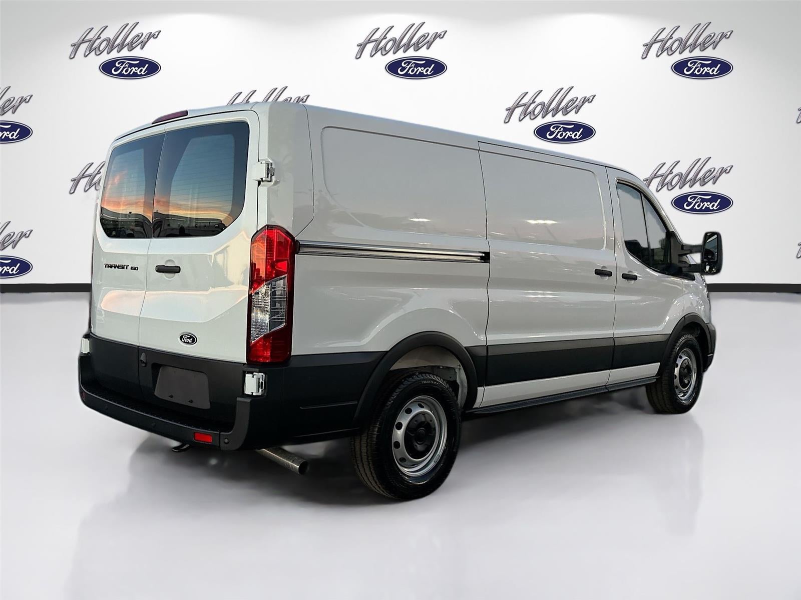2026 Ford Transit Cargo Van T-150 130" Low Rf 8800 GVWR RWD