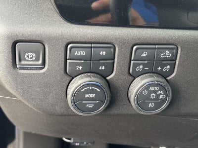 2025 Chevrolet Silverado 3500HD LT