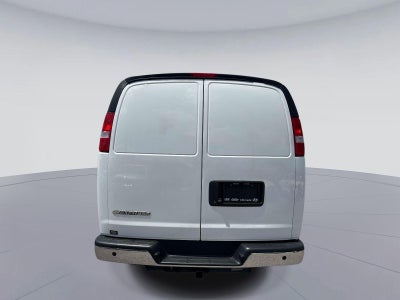 2022 Chevrolet Express Cargo Van RWD 2500 135"