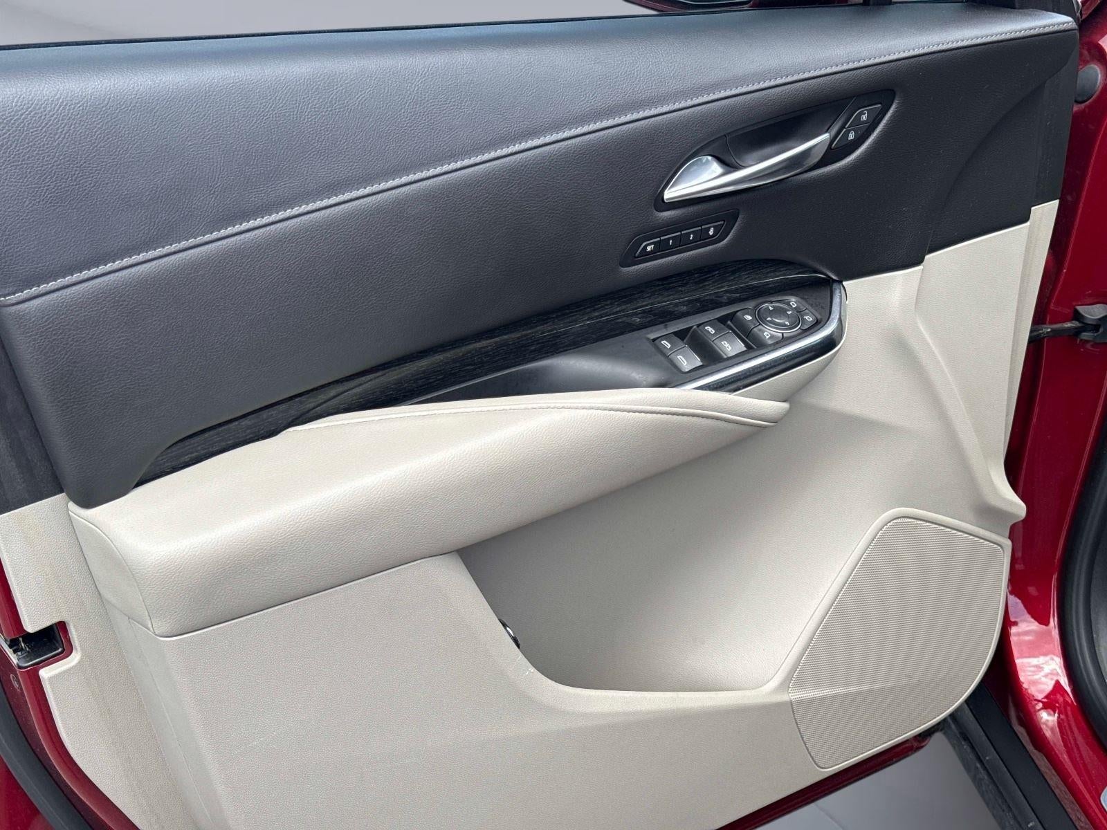 2020 Cadillac XT4 AWD Premium Luxury
