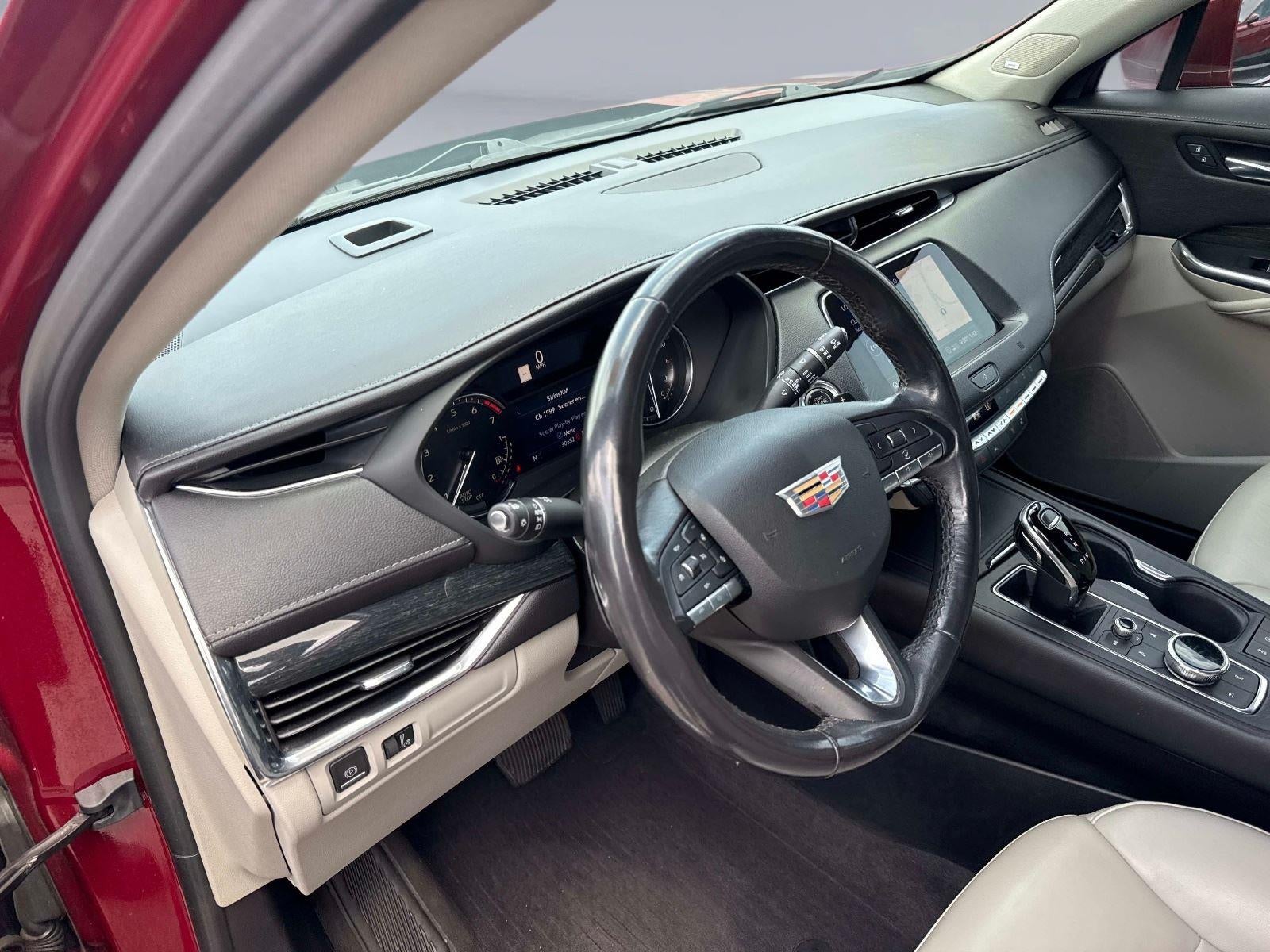 2020 Cadillac XT4 AWD Premium Luxury
