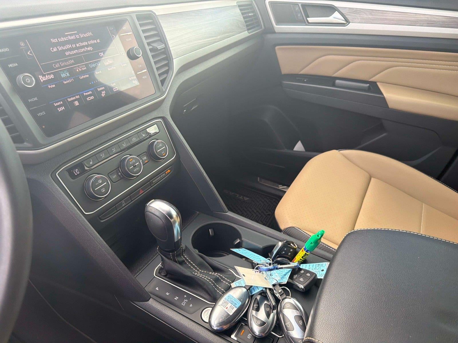 2021 Volkswagen Atlas Cross Sport 2.0T SE w/Technology