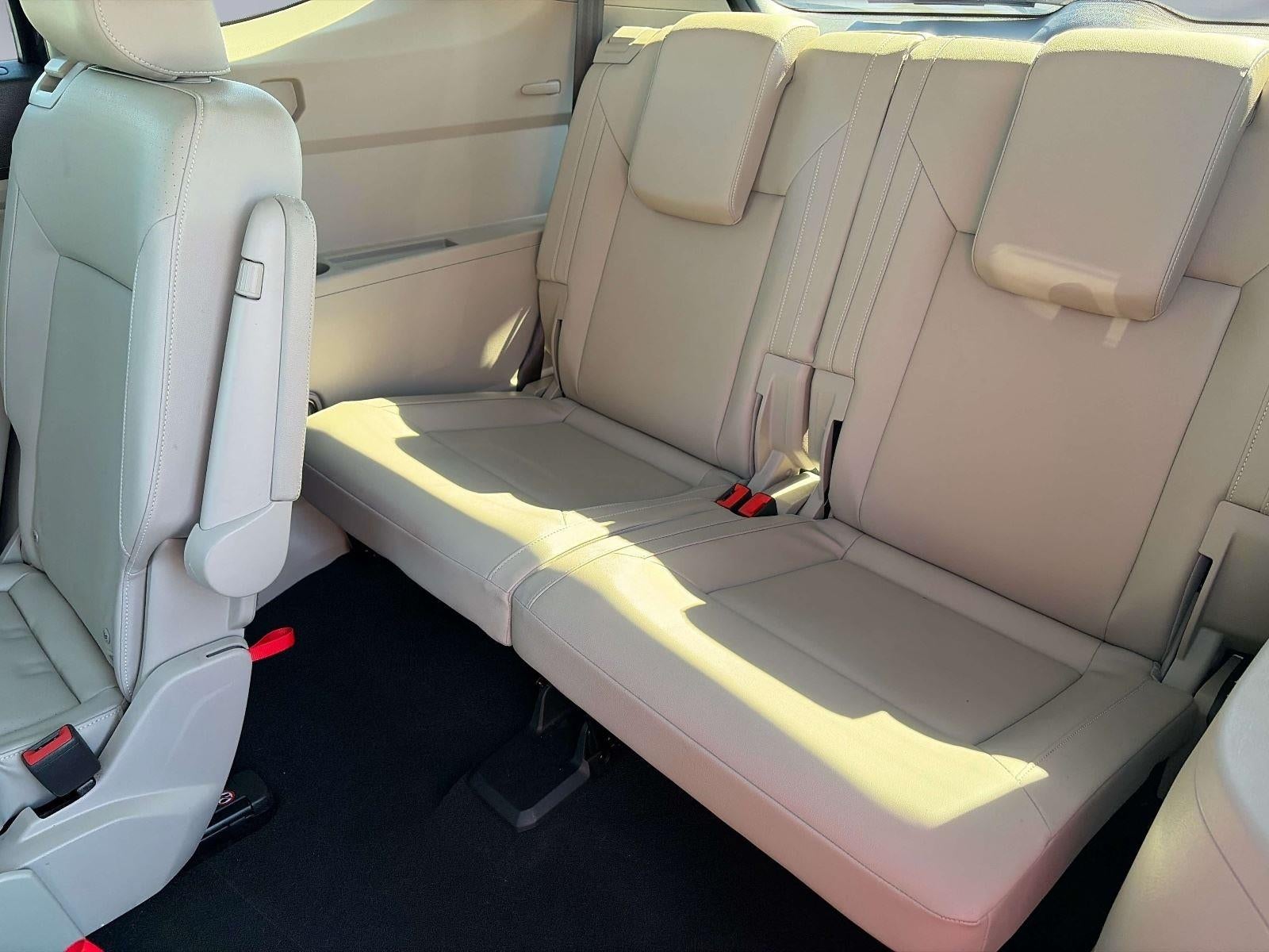 2021 Volkswagen Atlas 3.6L V6 SE w/Technology R-Line