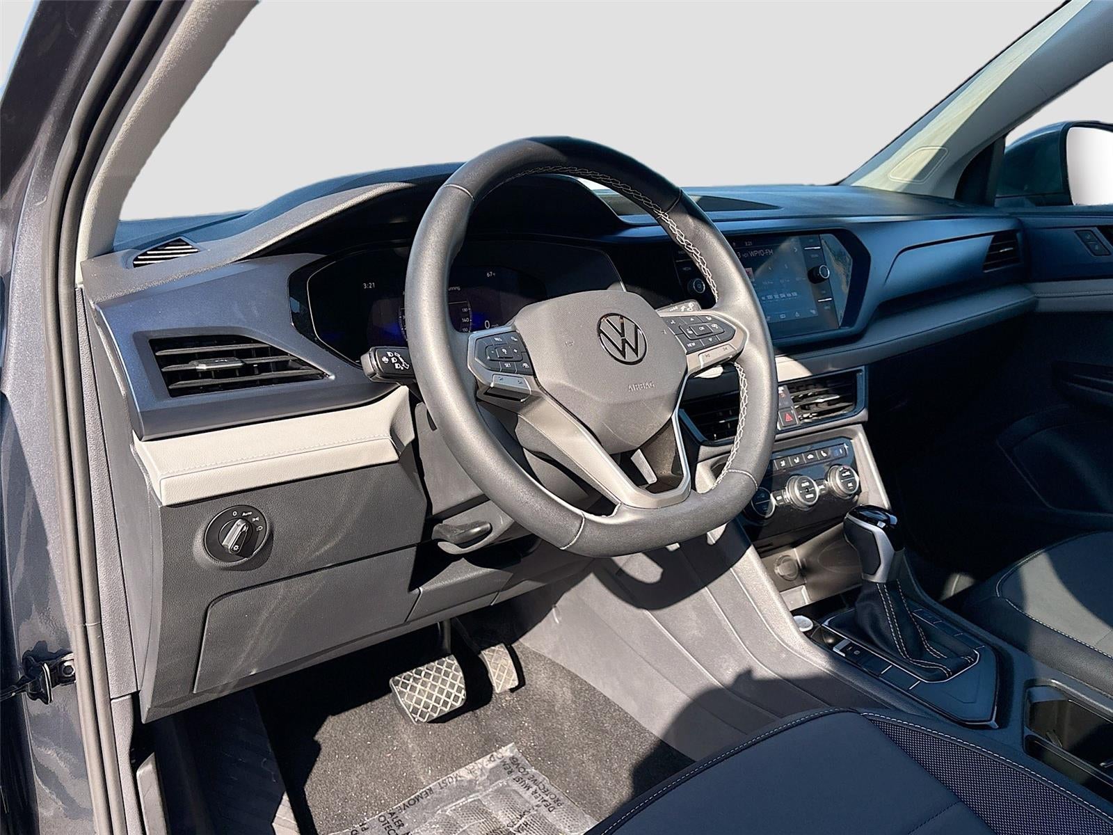 2024 Volkswagen TAOS SE SE