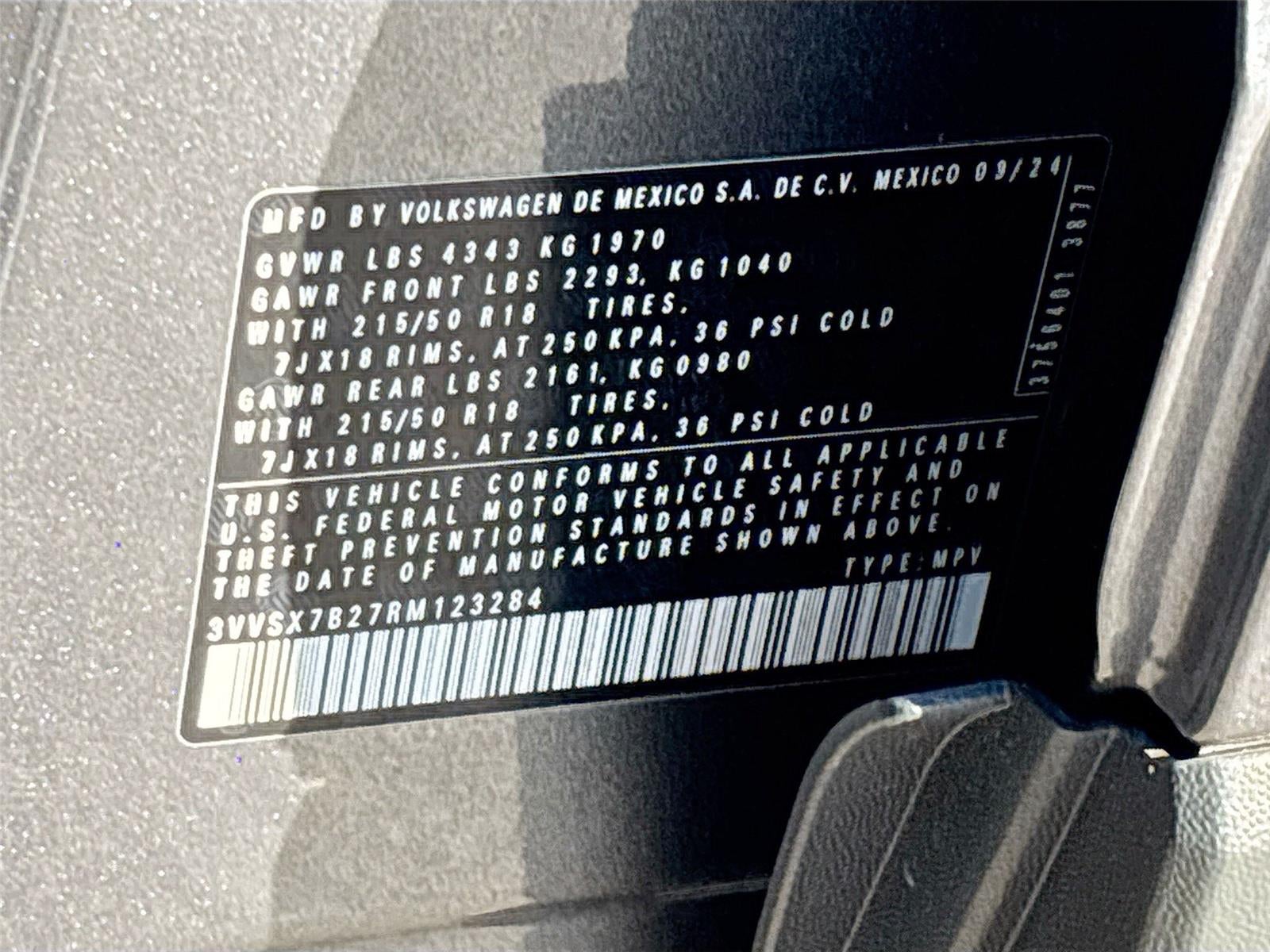 2024 Volkswagen TAOS SE SE