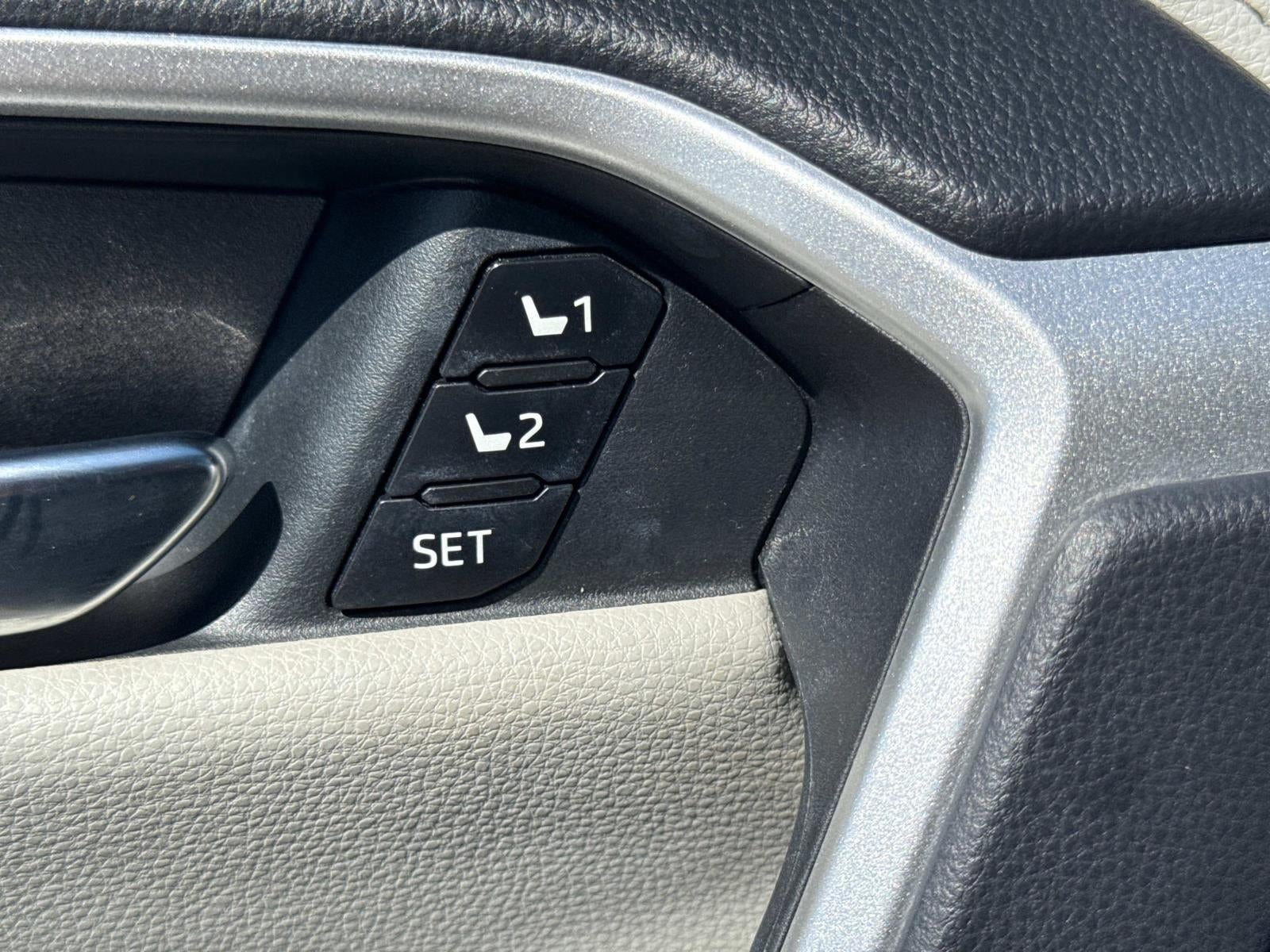 2020 Toyota RAV4 Hybrid Limited