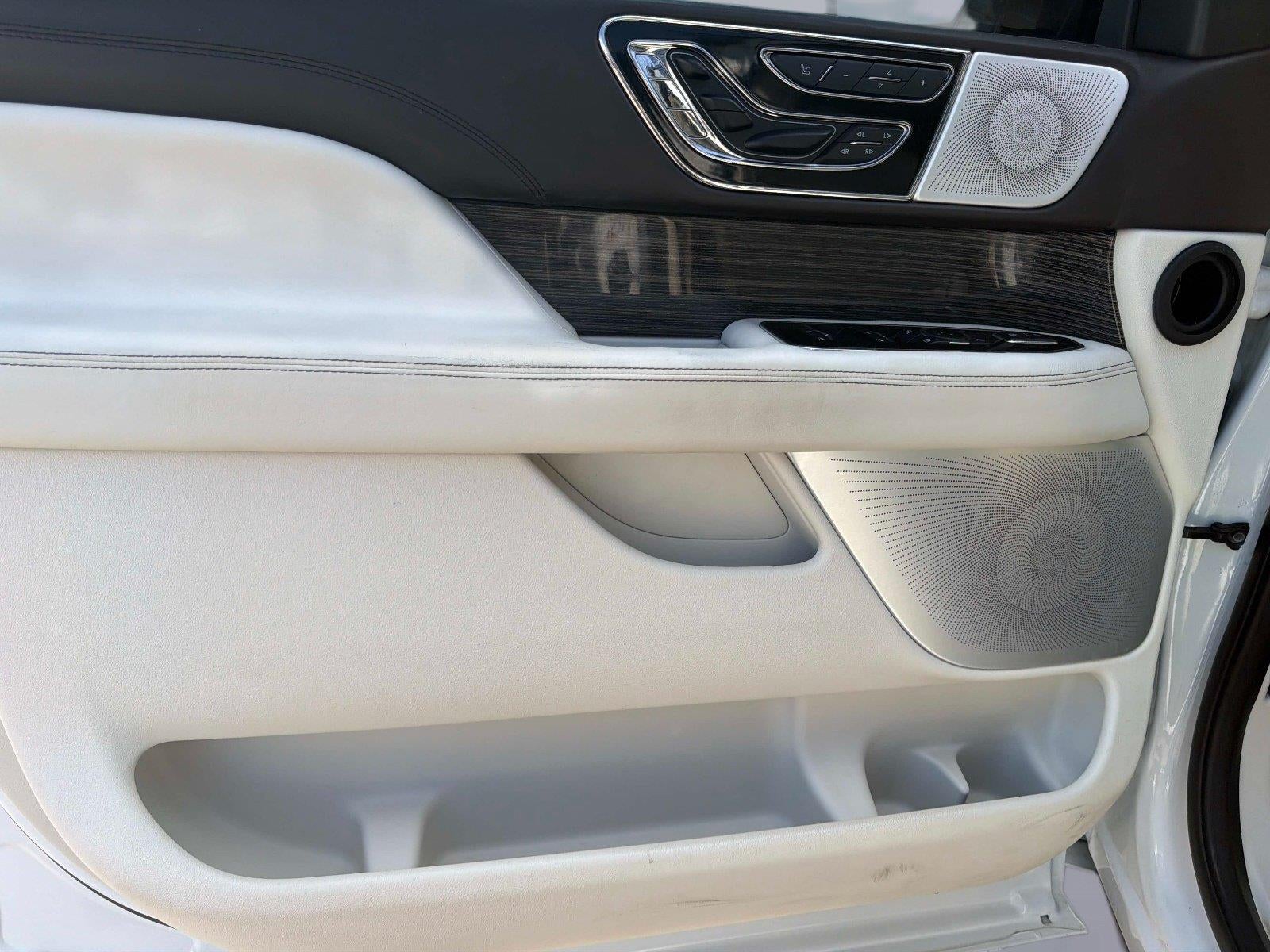 2021 Lincoln Navigator L Black Label
