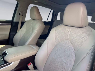 2020 Toyota Highlander Hybrid Platinum