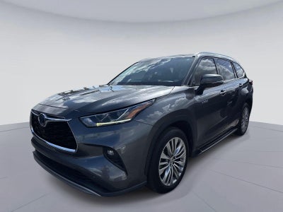 2020 Toyota Highlander Hybrid Platinum