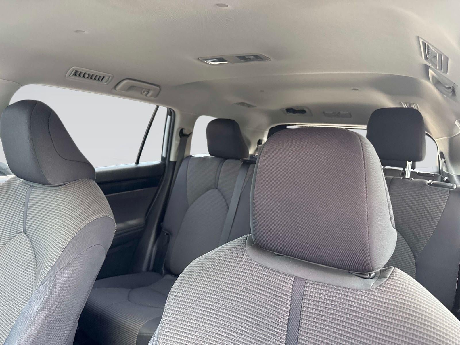 2020 Toyota Highlander LE