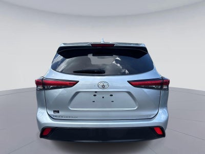 2020 Toyota Highlander LE