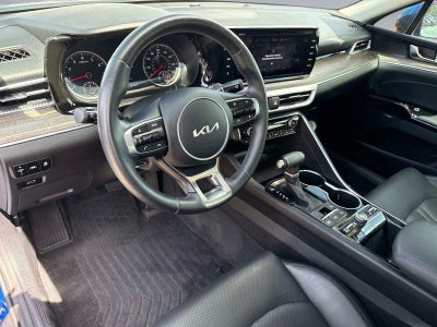 2022 Kia K5 EX