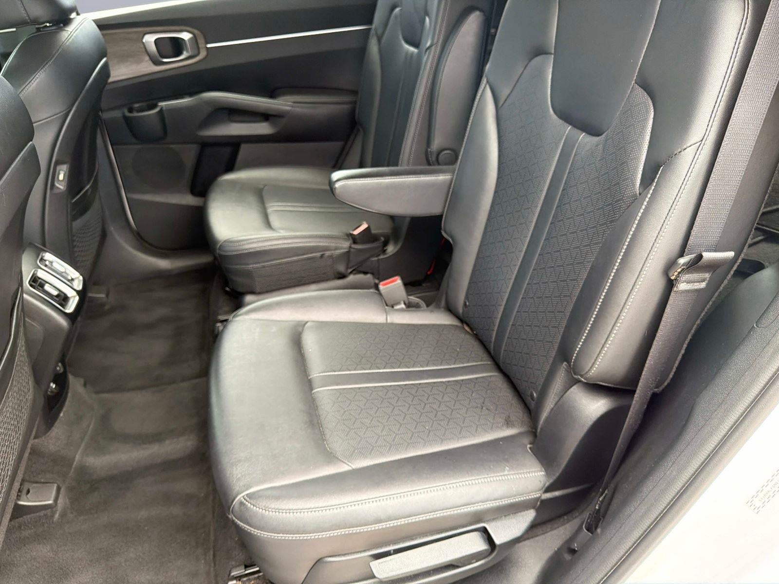2022 Kia Sorento EX