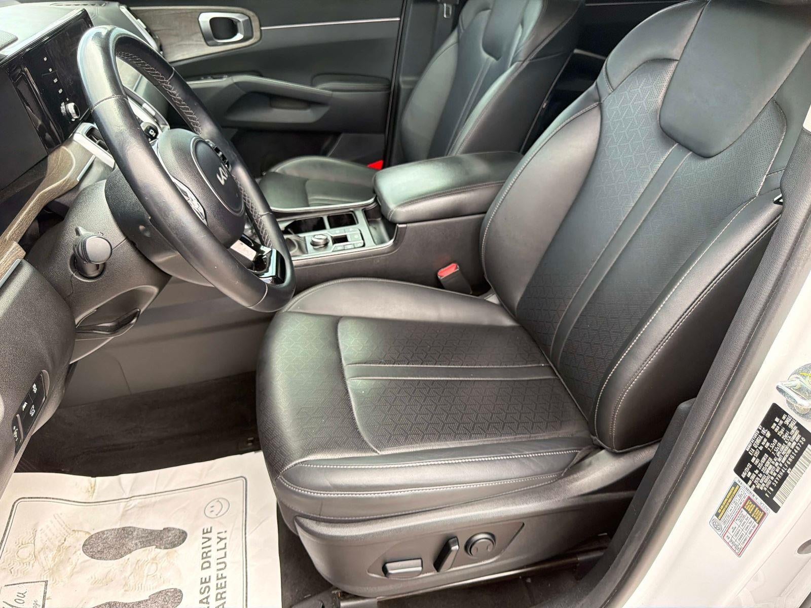 2022 Kia Sorento EX