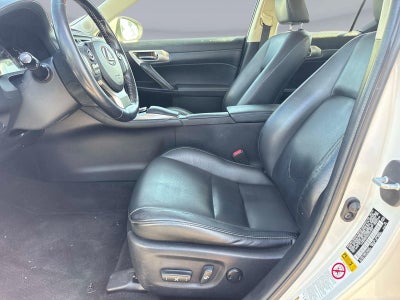 2016 Lexus CT 200h Hybrid