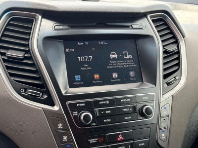 2018 Hyundai Santa Fe SE