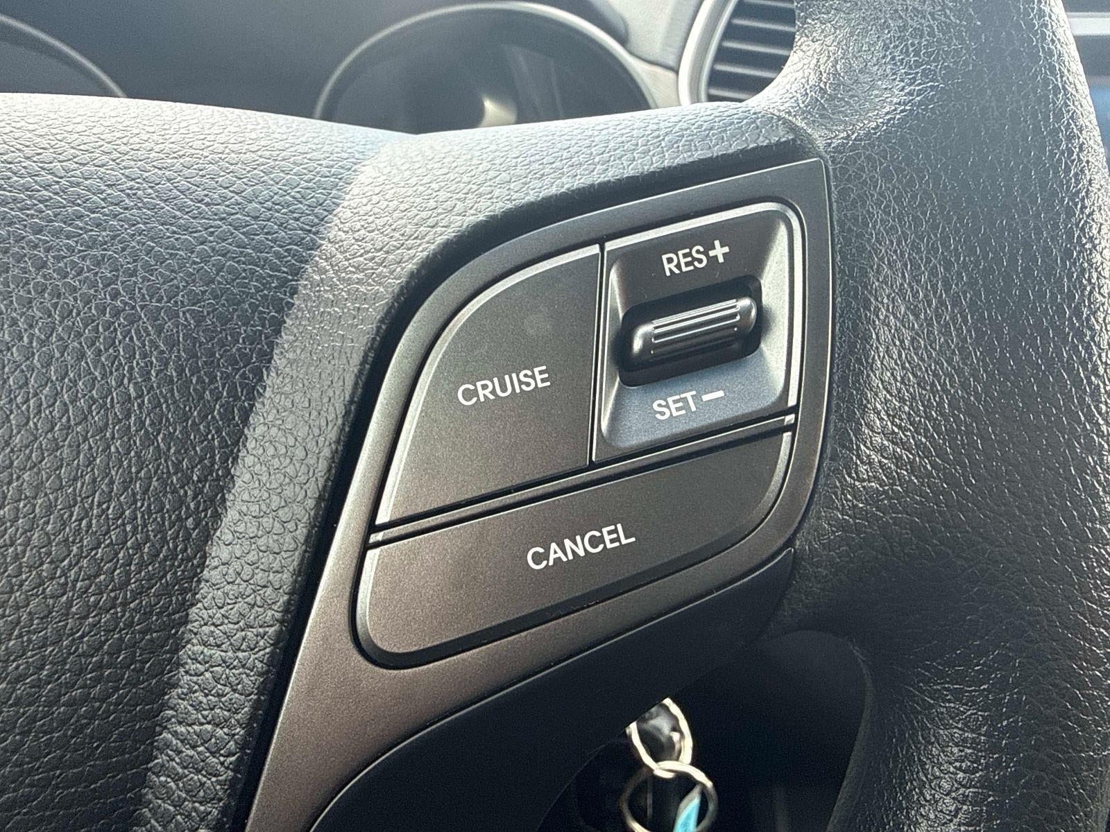 2018 Hyundai Santa Fe SE