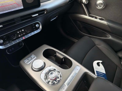 2025 Genesis GV60 Standard