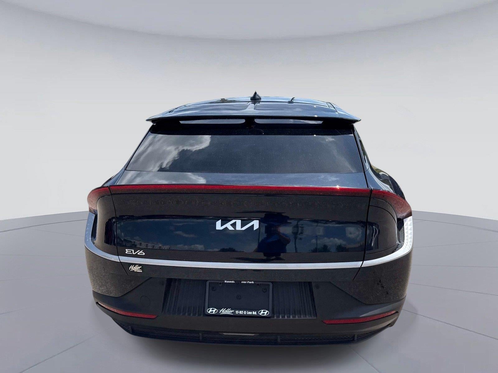 2022 Kia Ev6 Light