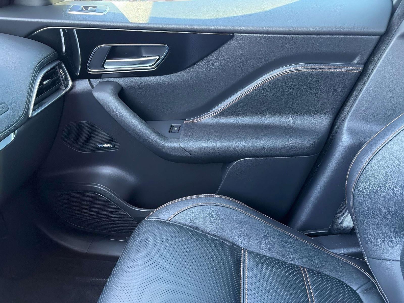 2020 Jaguar F-PACE 25t Prestige