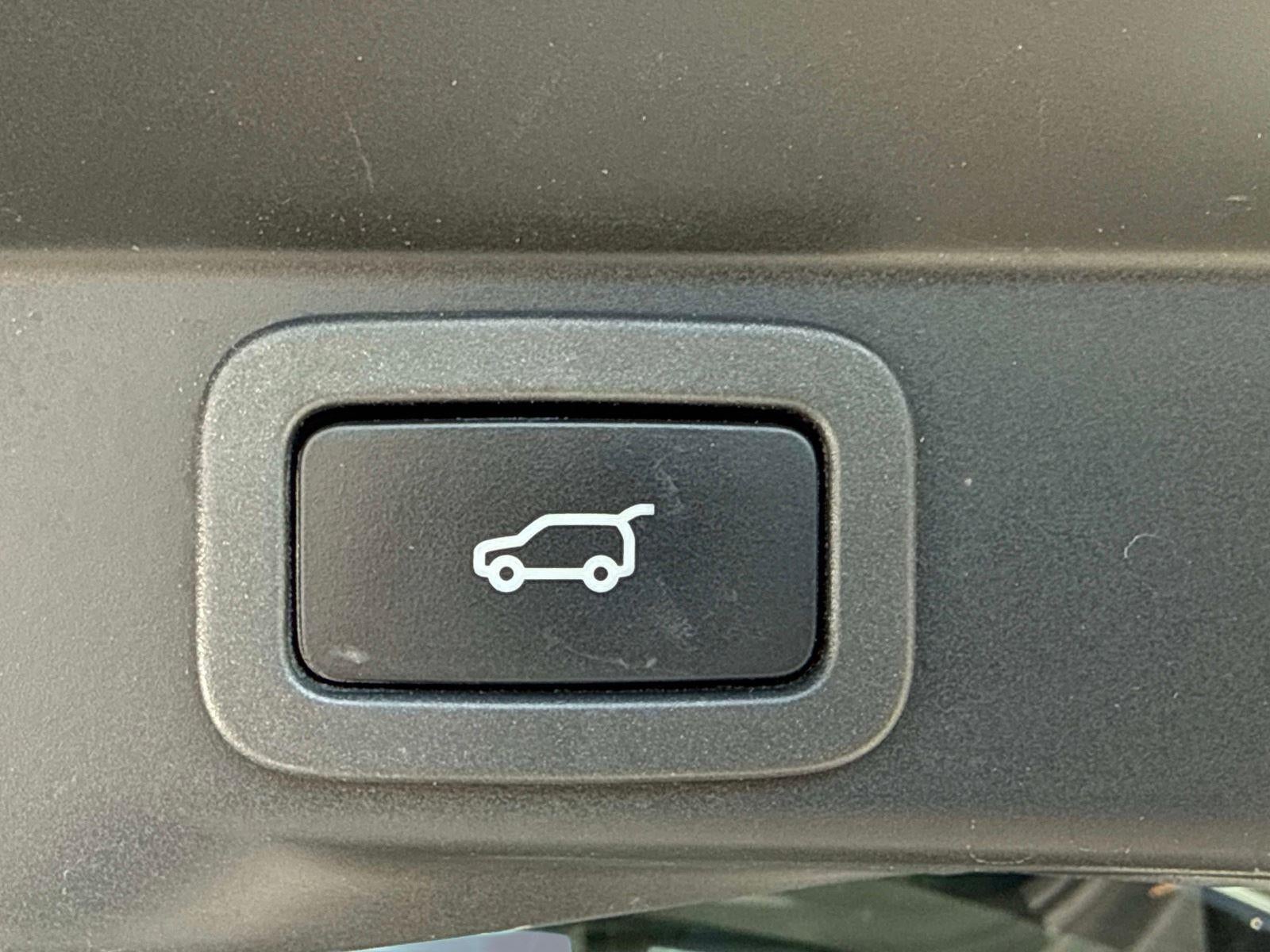 2021 Land Rover Range Rover Sport HSE Silver Edition