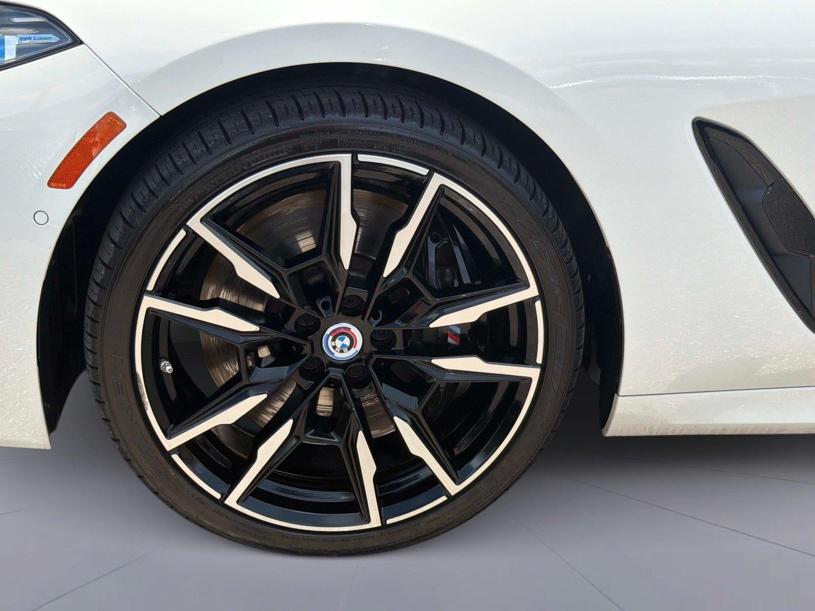 2023 BMW 8 Series M850i