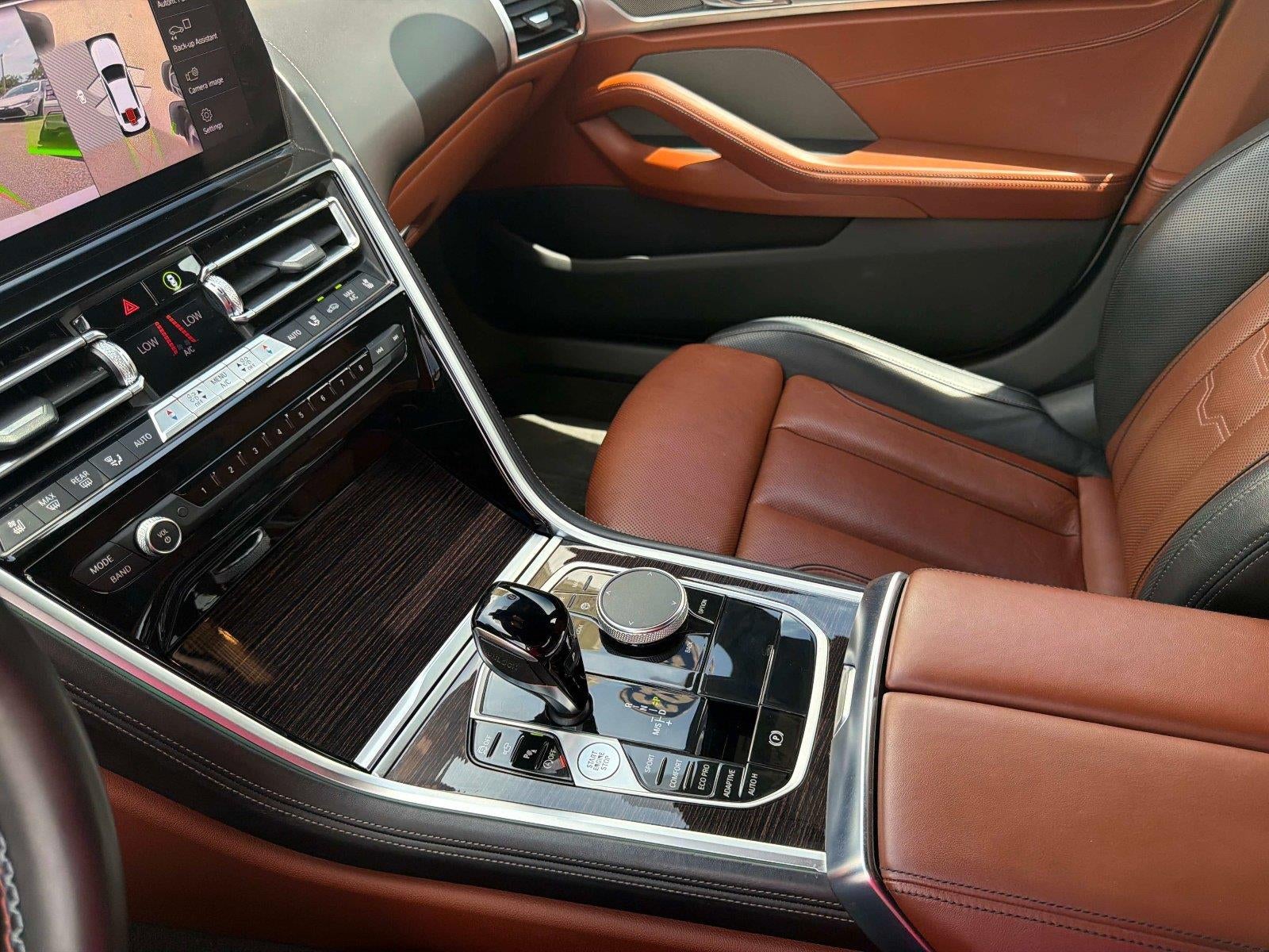 2023 BMW 8 Series M850i