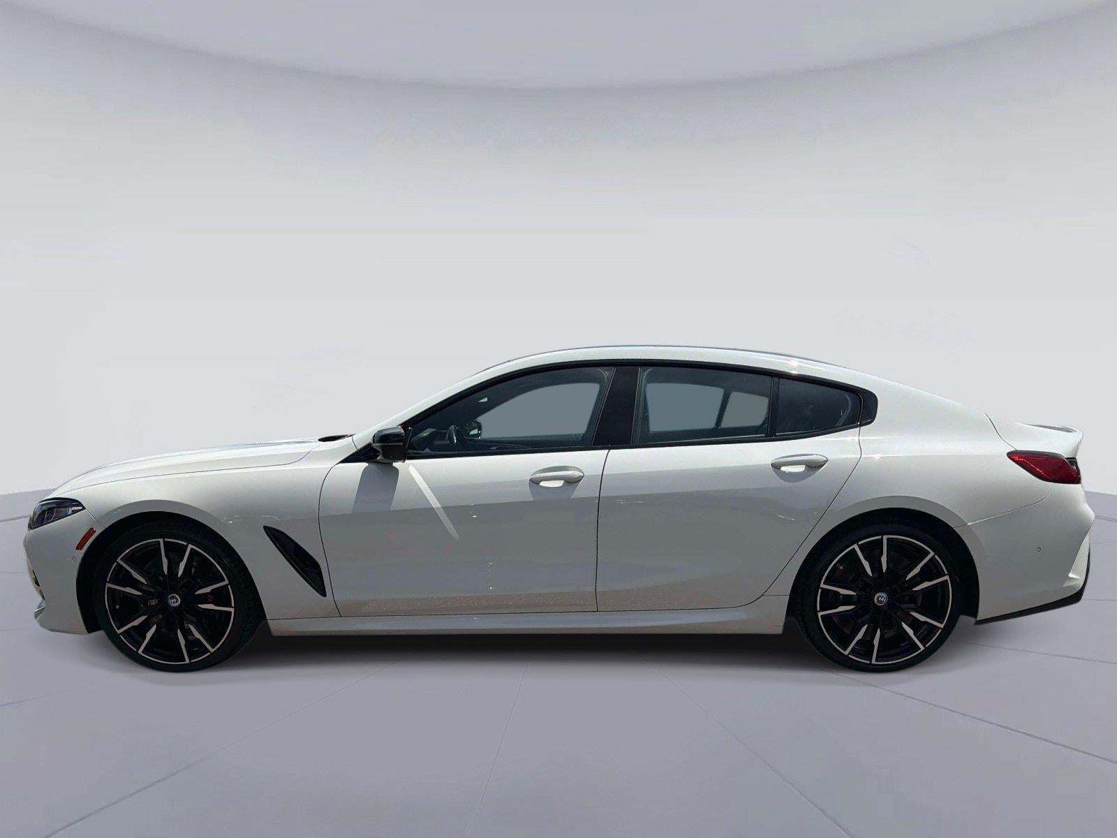 2023 BMW 8 Series M850i