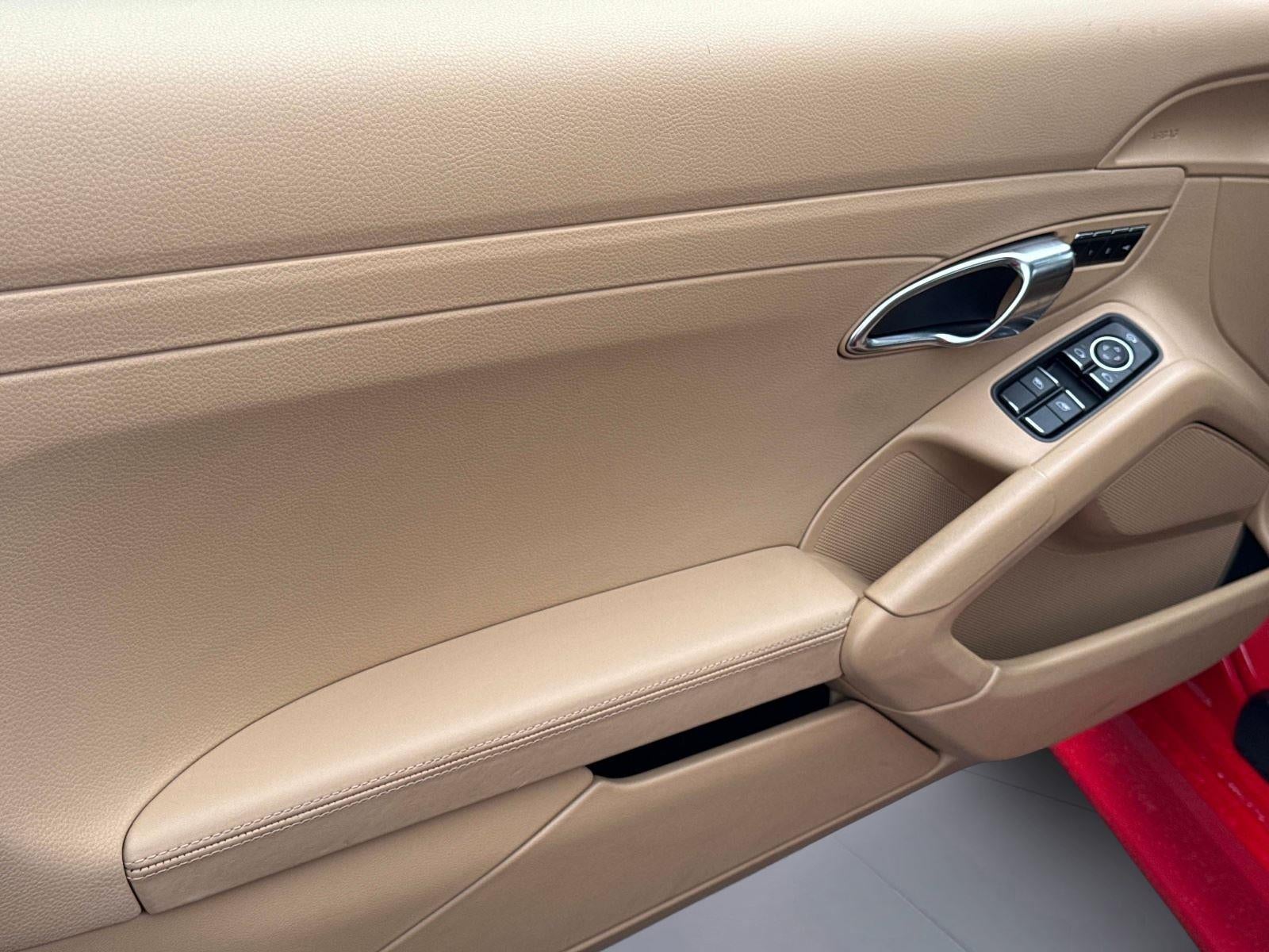 2016 Porsche Cayman S