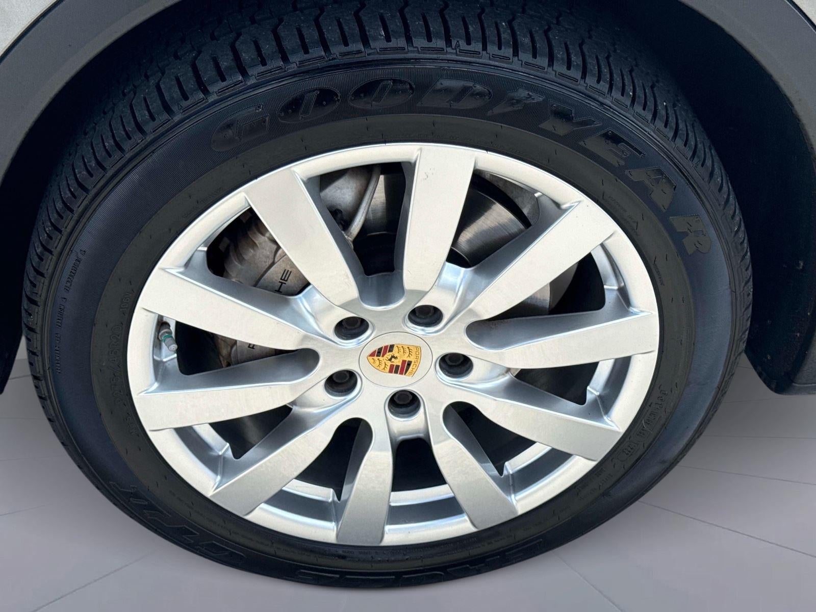 2016 Porsche Cayenne S