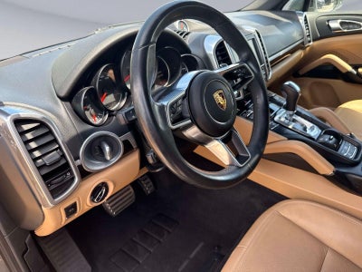2016 Porsche Cayenne S